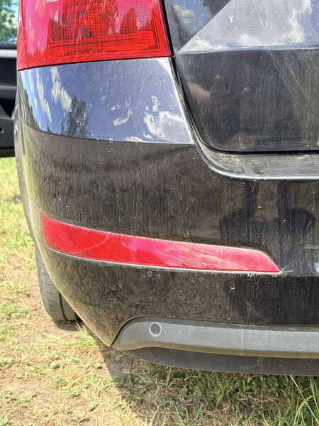 Катафот бампера Skoda Octavia A7  2016 универсал  Бензин Ковель