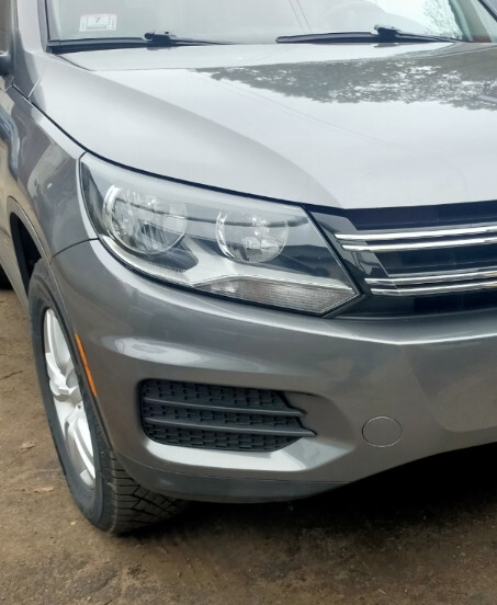 Молдинг бампера пер (прав сторона) Volkswagen Tiguan  2016 2.0 Бензин Житомир