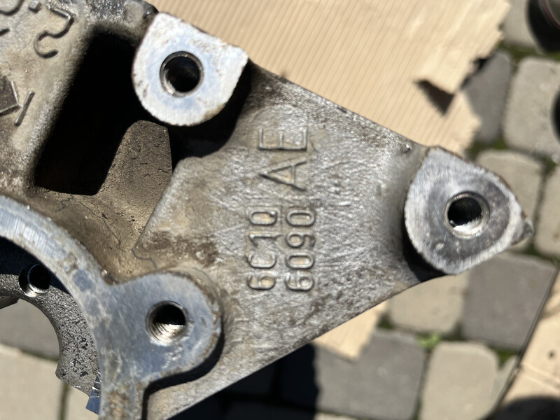 ГБЦ Ford Transit 2008 г.  2.2 л дизель