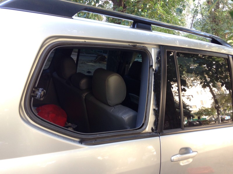 Стекло заднего крыла Toyota Land Cruiser Prado 120 2007 р.  4.0 л бензин Дніпро