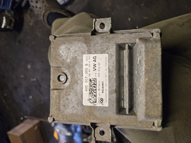 Блк адблю Audi A4 B9  2017 универсал 2.0 Дизель Киев