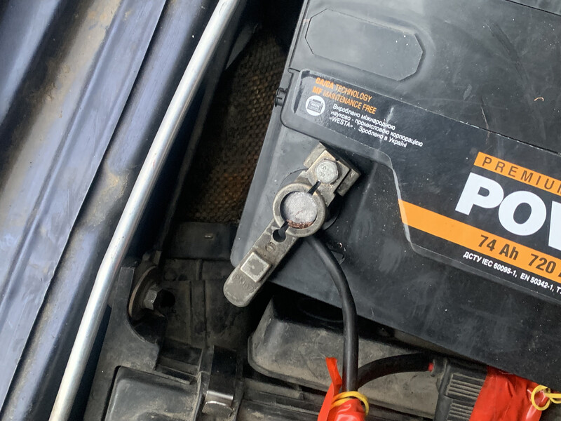 Патрубок повітроводу Volvo V40  2000 універсал 2.0 Бензин Вінниця