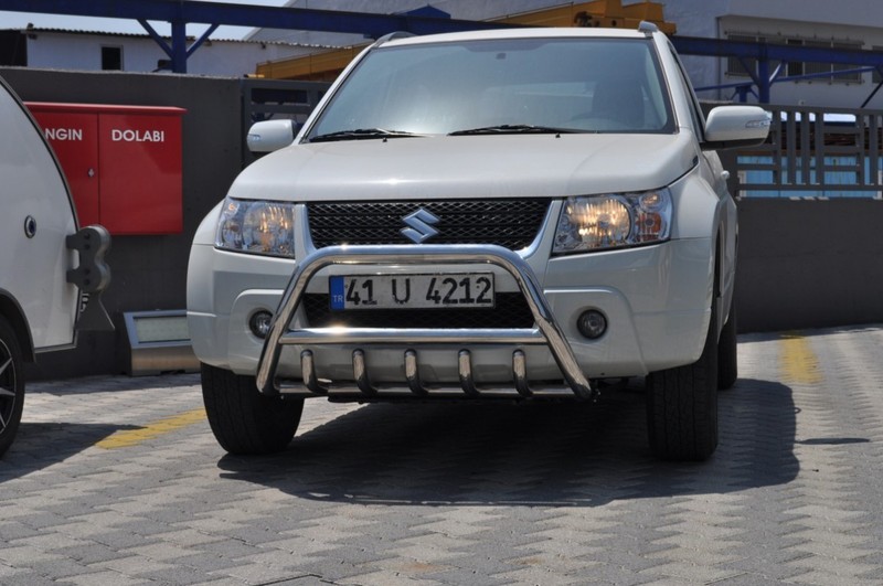 Стекло лобовое Suzuki Grand Vitara  2007 2.0 Бензин Луцк
