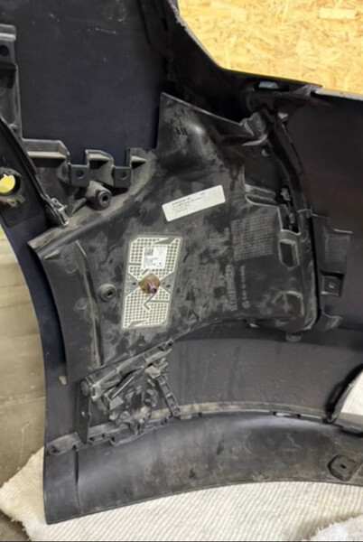 Воздухозаборник Porsche Porsche Taycan  2021 хэтчбек 1.0 Электро Кривой Рог