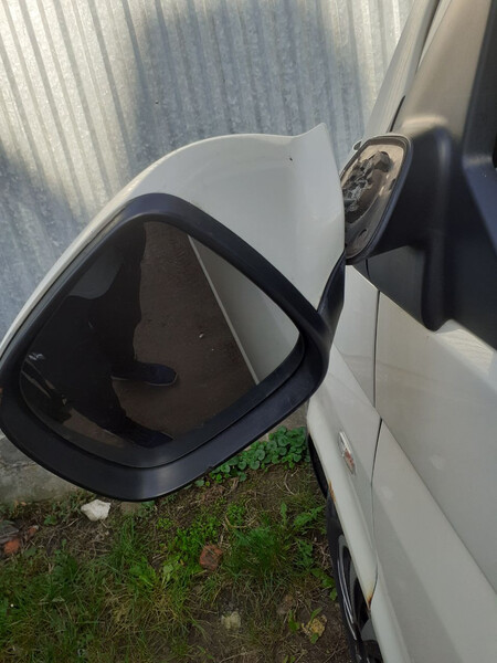 Зеркало левое Volkswagen T5 (Transporter)  2011 2.0 Дизель 