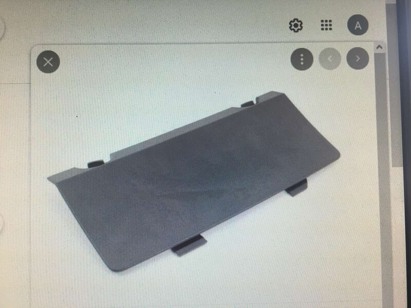 Заглушку фаркопа 7L6807087L   Volkswagen Touareg