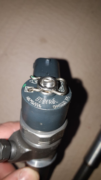 Форсунки Opel Movano  2012 2.3 Дизель 