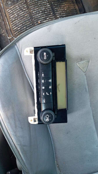 Блок комфорту Renault Laguna 2  2002 хетчбек 1.9 Дизель 