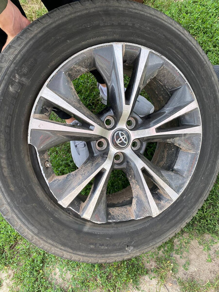 Диск r18 Toyota Highlander  2018 3.5 Бензин 