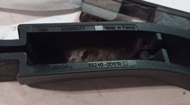 Пaлка зaднего стеклоочистителя Toyota Yaris  2004 1.3 Бензин Хмельницкий