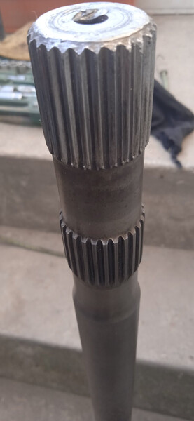 Полуось заднего моста Mercedes-Benz Vario  2011 2.9 Дизель Измаил