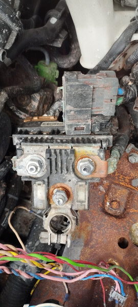 Клема плюсова Nissan Qashqai J11  2017 1.6 Дизель Черкаси