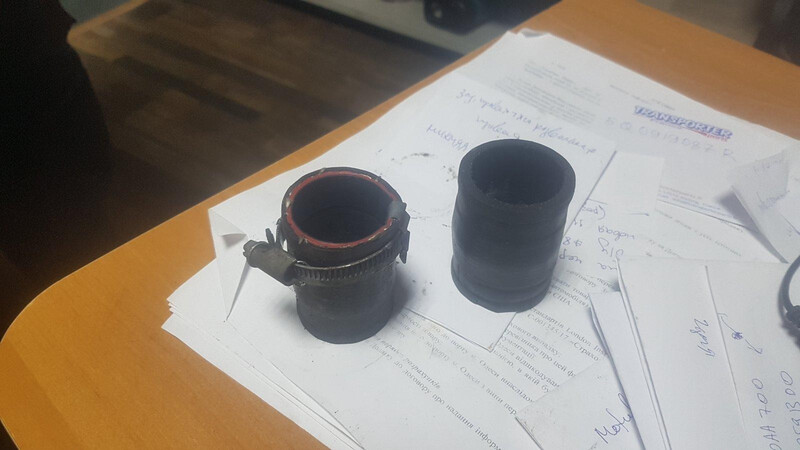 Патрубки интеркулера нижние Land Rover Range Rover 2011 р.  3.6 л дизель Київ