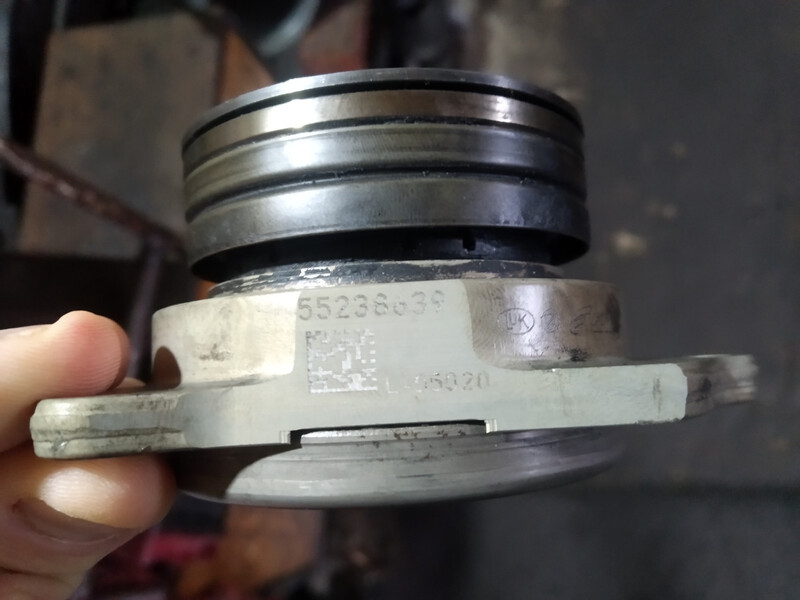 Выжимной подшипник Fiat 500L  2014 универсал 1.4 Бензин Черкассы