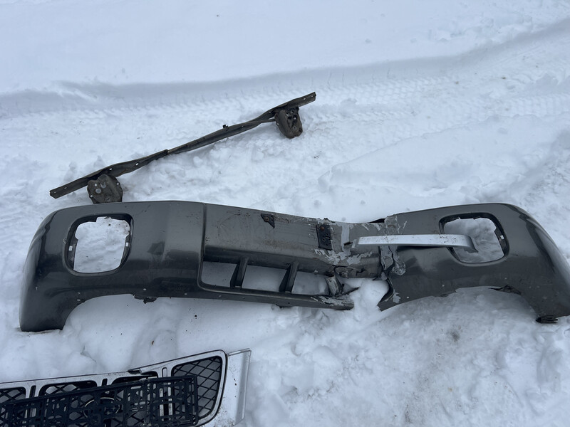 Бампер передний Subaru Forester SF  2001 2.0 Бензин Конотоп