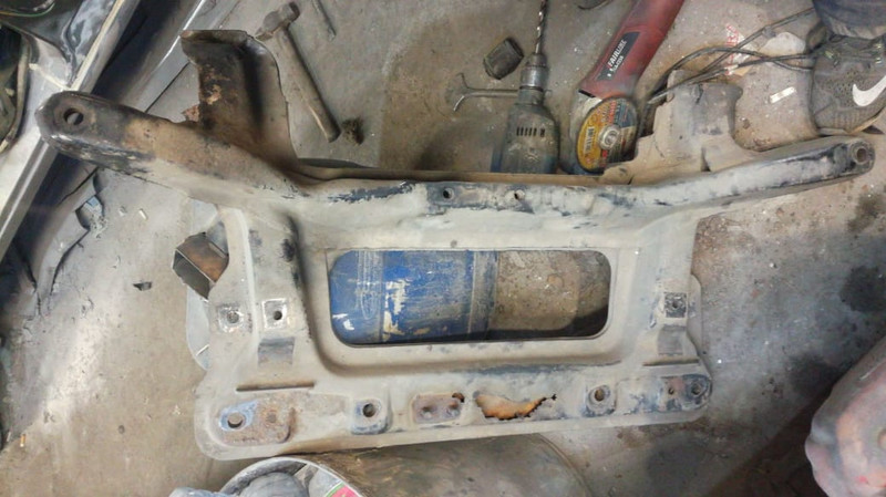 Передний подрамник SMA C32  2008 1.3 Бензин Симферополь