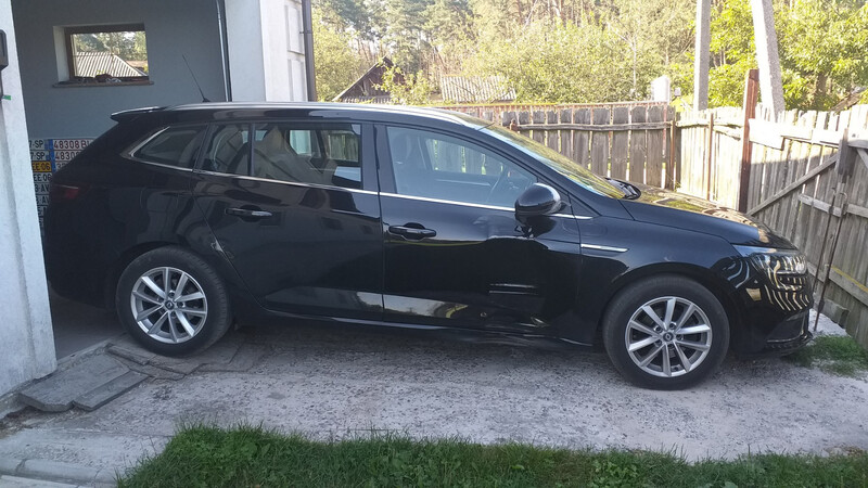 Двери передние Renault Megane 4 универсал 2018 г.  Ковель