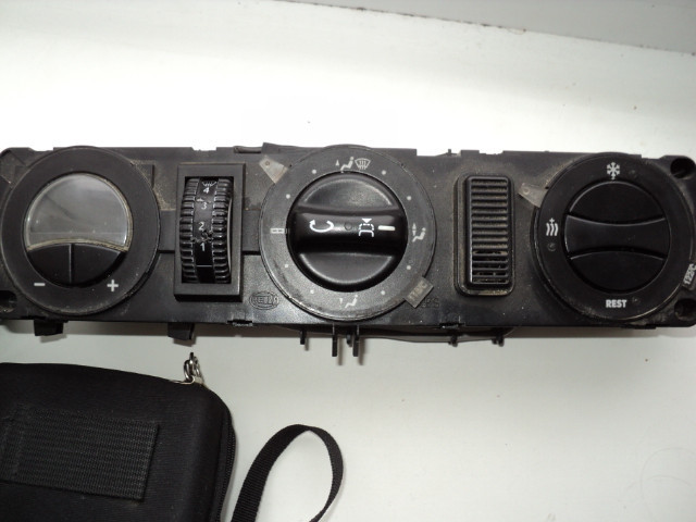Блок управления печкой (климат) Mercedes V-Class 2002 г.  2.2 л дизель Ровно