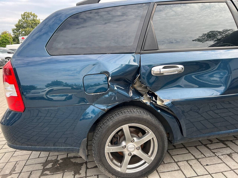 Крыло заднее правое (четверть) Chevrolet Lacetti  2008 универсал 1.8 Бензин Днепр