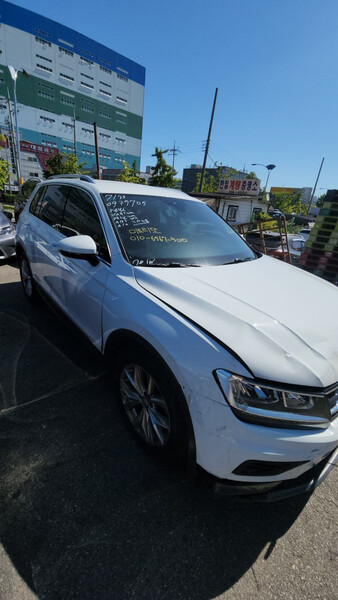Капот Volkswagen Tiguan  2018 1.8 Бензин Жашков