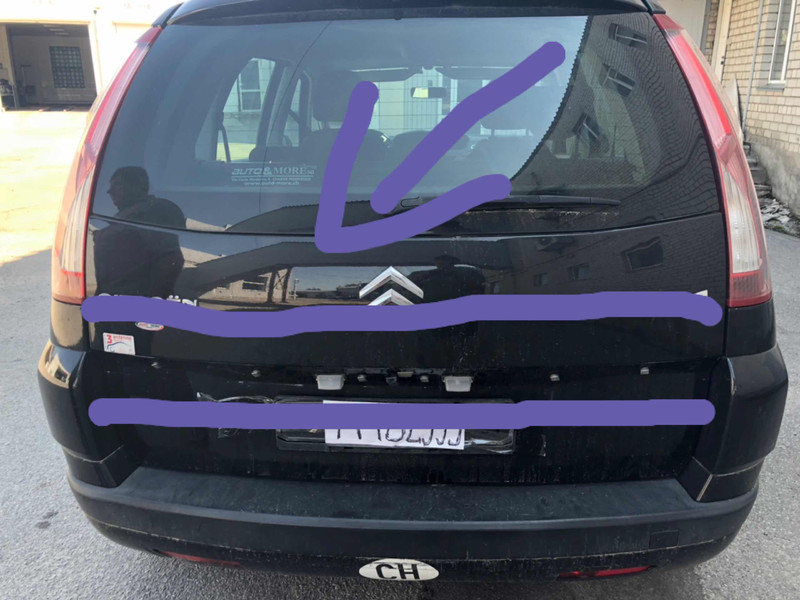 Молдинг задней двери с ручкой Citroen Grand C4 Picasso  2010 1.6 Бензин Житомир