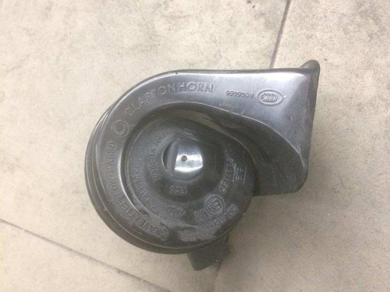 Клаксон BMW 5 Series  2014 2.0 Бензин Одеса