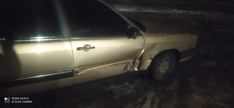 Дверь передняя голая Audi 100 С3 1987 2.0 Бензин 
