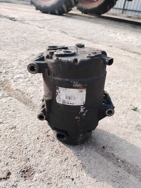 Компрессор кондиционера Renault Espace 4  2003 2.2 Дизель 