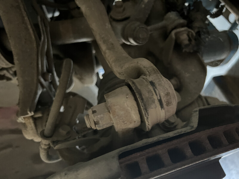 Пыльник рулевого наконечника Mitsubishi L 200  2008 2.5 Дизель Еланец