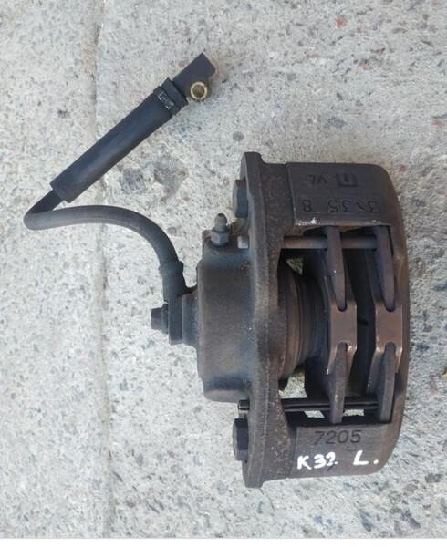 Суппорт тормозной левый и правый Opel Kadett E  1987 1.3 Бензин Шепетовка