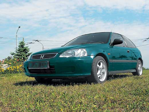 Дверь передняя левая голая Honda Civic  1995 хэтчбек 1.5 Бензин Винница
