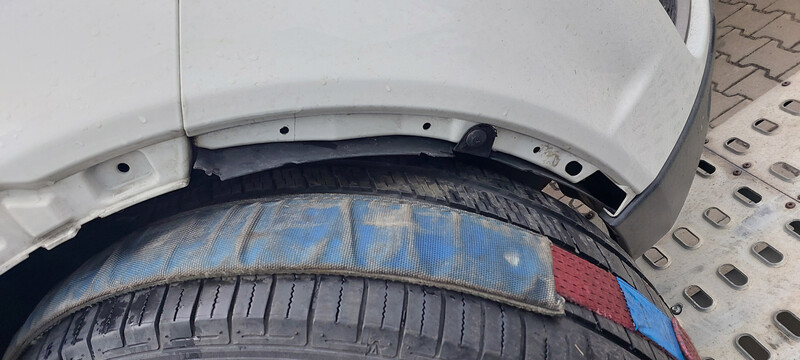 Накладка крила Land Rover Range Rover Evoque 2016 р.  2.0 л бензин Дубно