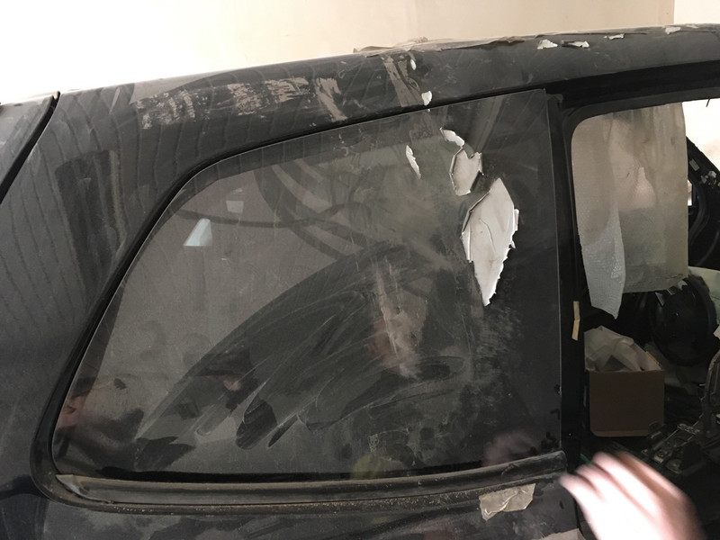 Стекло в кузов заднее левое (rr lh) Subaru Forester SJ  2016 2.5 Бензин 