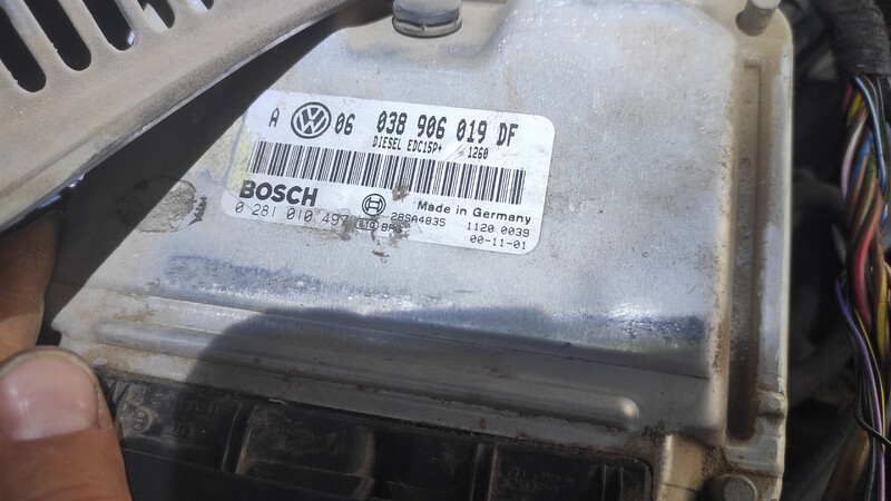 Блок управления двигателем Volkswagen Golf 4  2001 2.2 Дизель Дружковка