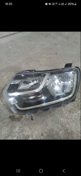 Фара левая передняя Renault Duster 2019 г.  1.5 л дизель Желтые Воды