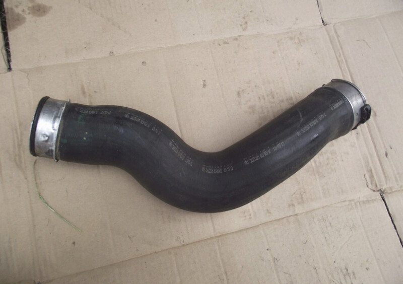 Патрубок интеркулера BMW X5 25D xDrive универсал 2015 г.  2.0 л дизель Кременчуг