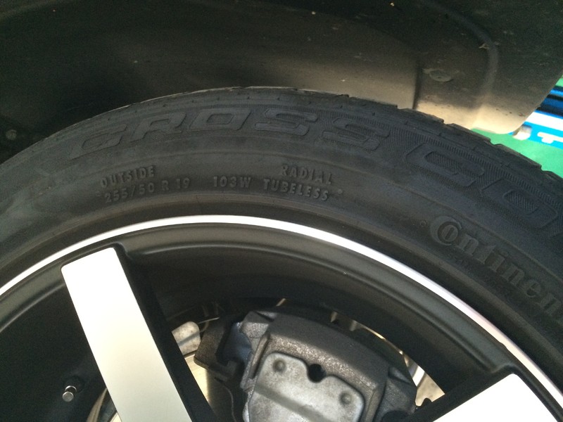 Резина 19 континенталь кросс 255/50 1шт BMW X6  2010 3.0 Бензин Одесса