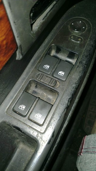 Блок кнопок в водительскую дверь Opel Omega В рестайлинг 2002 г.  2.5 л дизель Ровно