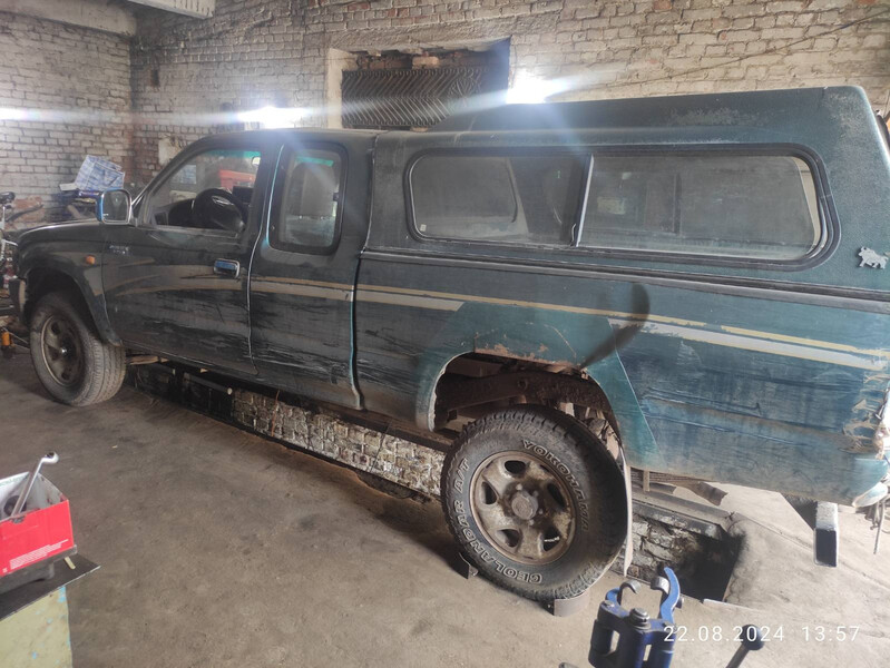 Задний кардан в сборе Toyota Hilux  1998 2.4 Дизель Хмельницкий