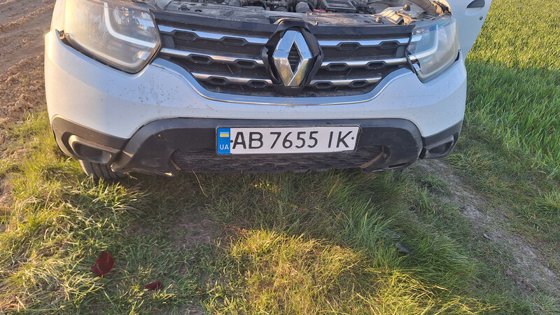 Верхня решітка Renault Duster  2019 1.5 Дизель Хмельник