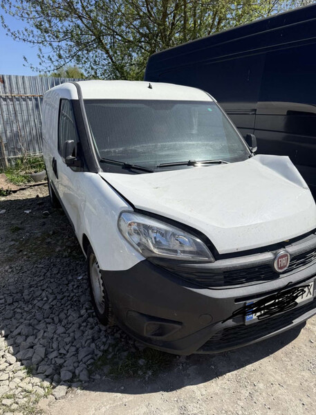 Капот фара ліва Fiat Doblo  2019 1.6 Дизель Київ