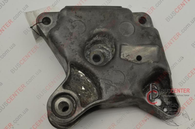 Подушка двигуна 8200303454   Nissan Primastar, Opel Vivaro, Renault Trafic