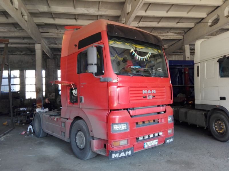 Стекло лобовое MAN TGA  2000  Дизель Николаев