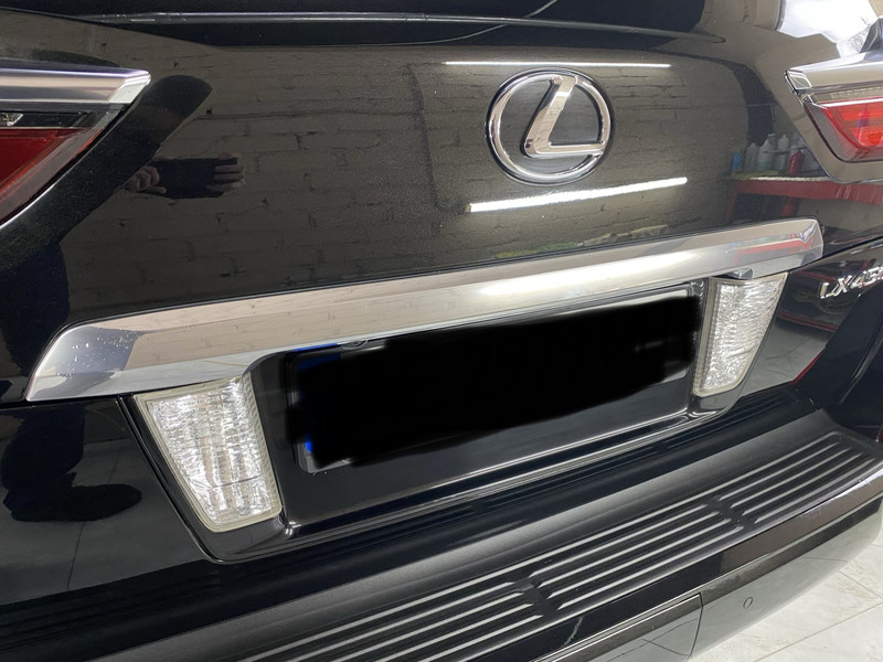 Накладка багажника Lexus LX  2018 4.5 Дизель Киев