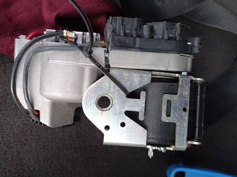 Левый водительский ремень безопасности (в сборе) Mercedes-Benz S-Class  2003 4.0 Дизель Житомир