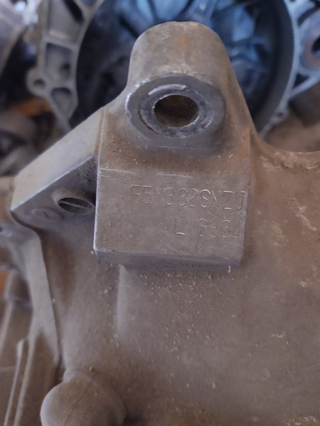 МКПП Mitsubishi Sigma  1991 3.0 Бензин Покровск
