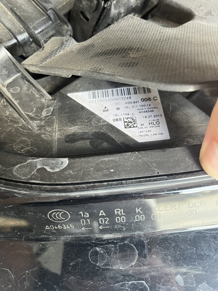 Фара передняя правая А046345   Audi A6