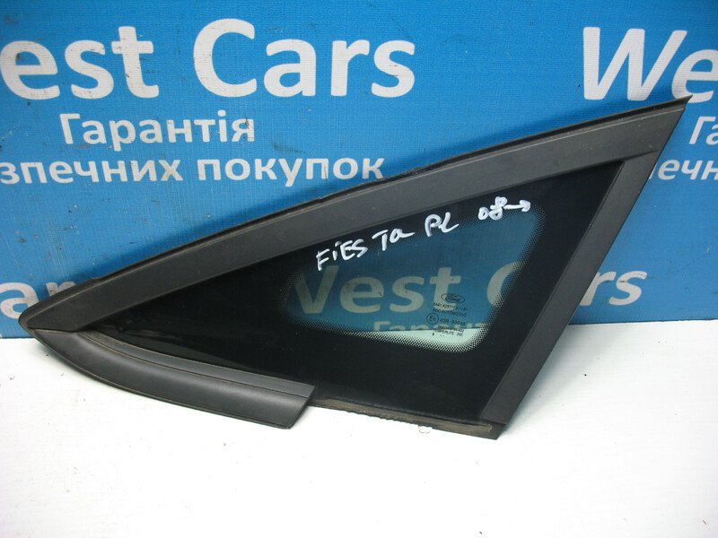 Стекло боковое переднее левое Ford Fiesta MK7  2012 1.3 Бензин Славянск