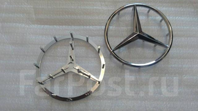 Емблема на кермо Mercedes-Benz C-Class  2009 3.0 Бензин 