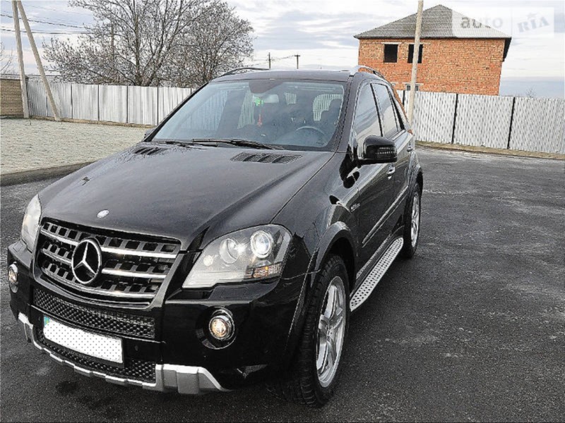 Бампер передний Mercedes M-Class ML550 2007 г.  5.5 л бензин Киев